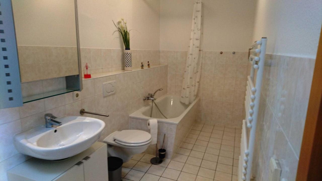 Appartement Haus Warnowblick Objekt 36737 à Rostock Extérieur photo
